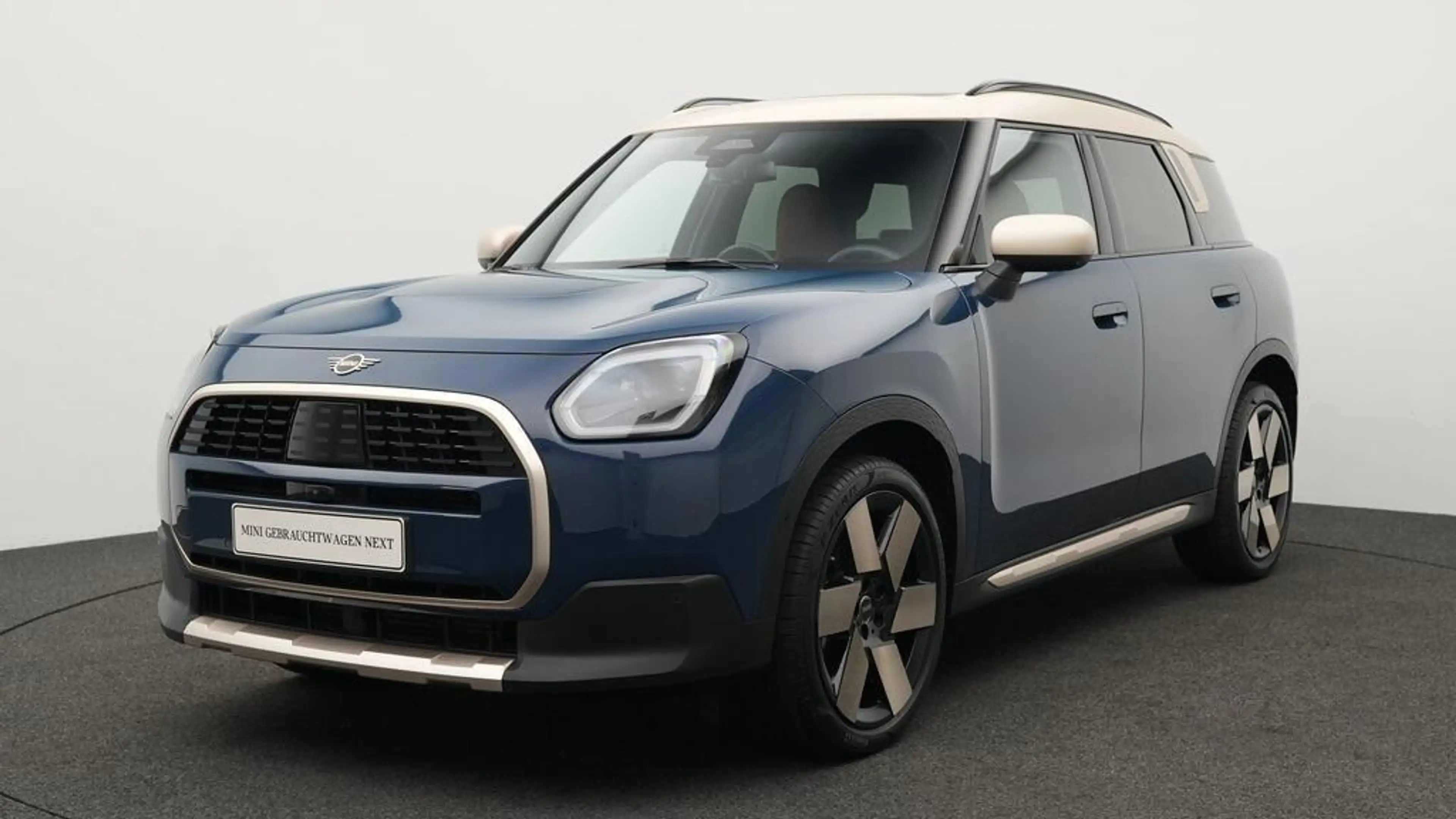 MINI Countryman C Favoured Trim