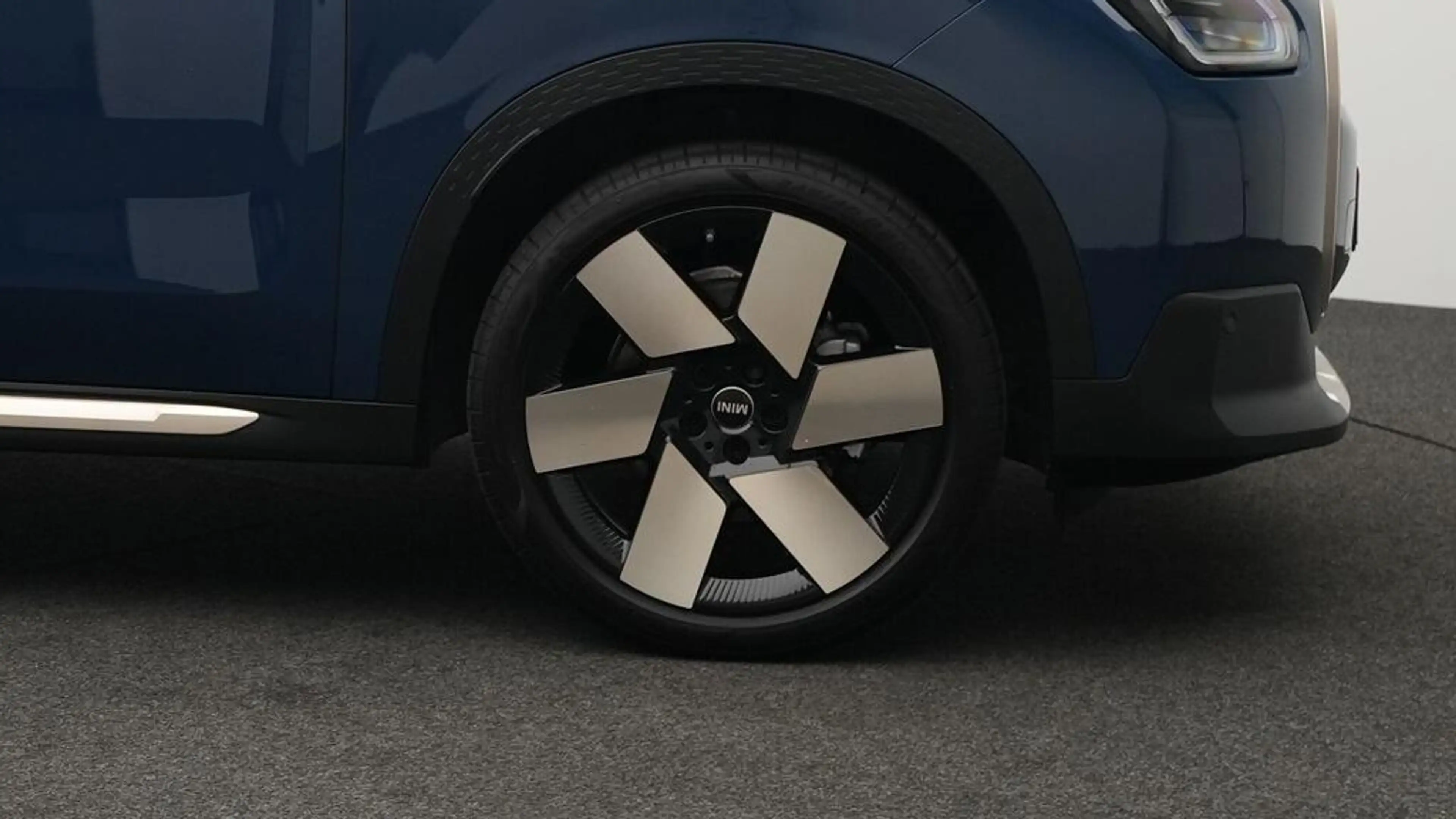 MINI Countryman C Favoured Trim — photo 12