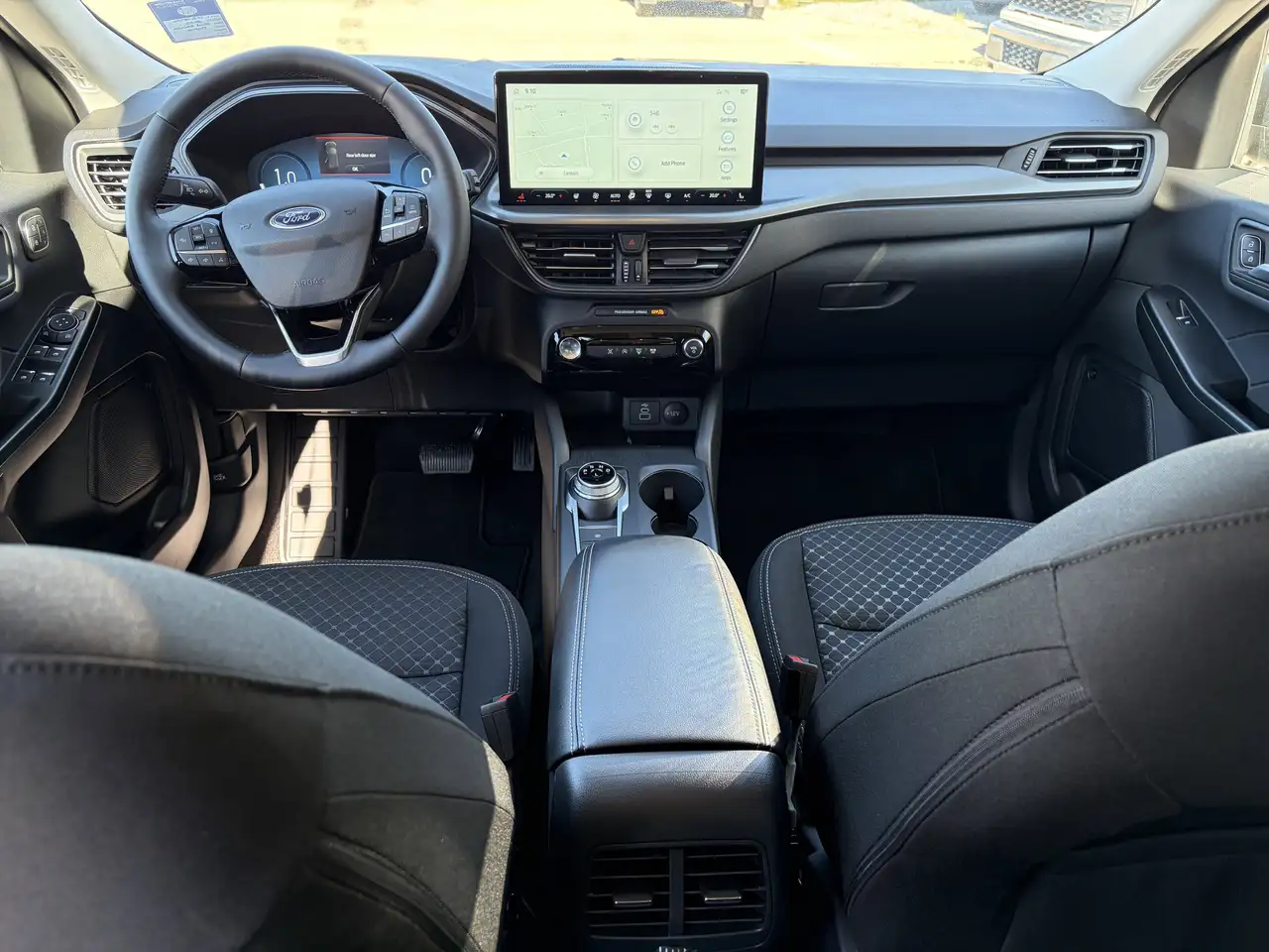 Ford Escape снимка Ford Escape