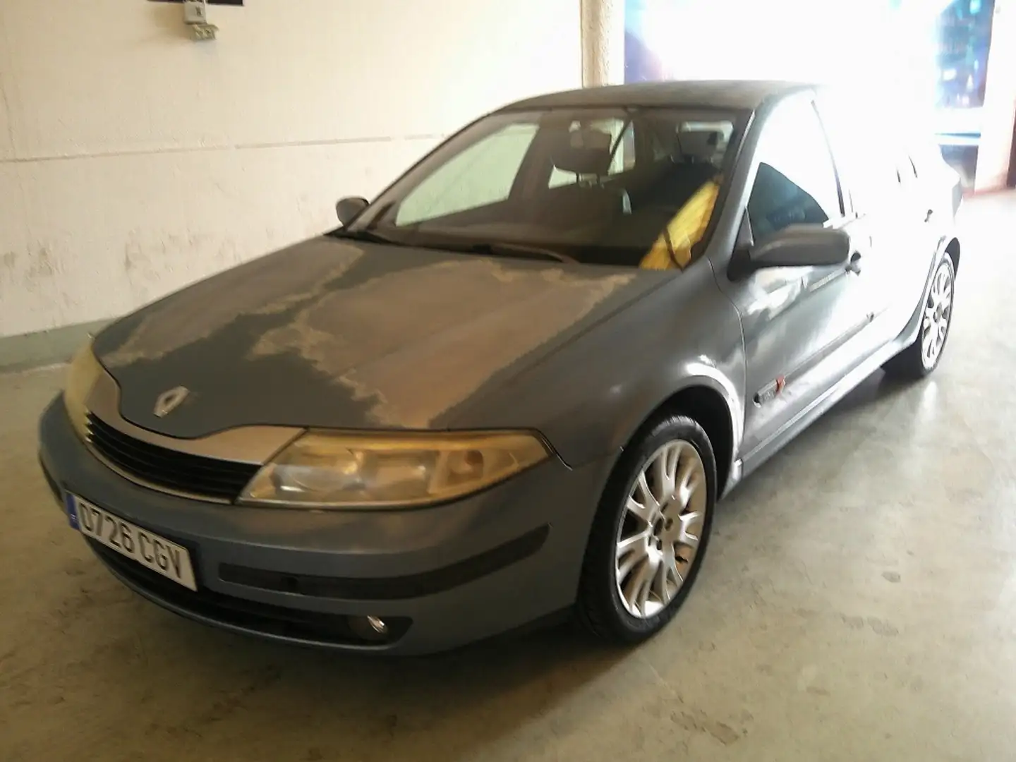 Renault Laguna 1.9DCi Dynamique 120 Bleu - 1