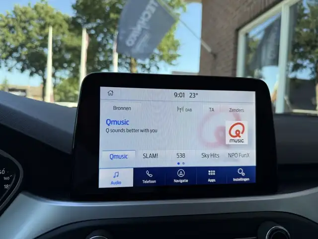 Ford Focus view 27