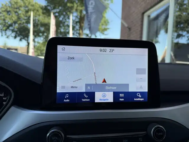 Ford Focus view 29