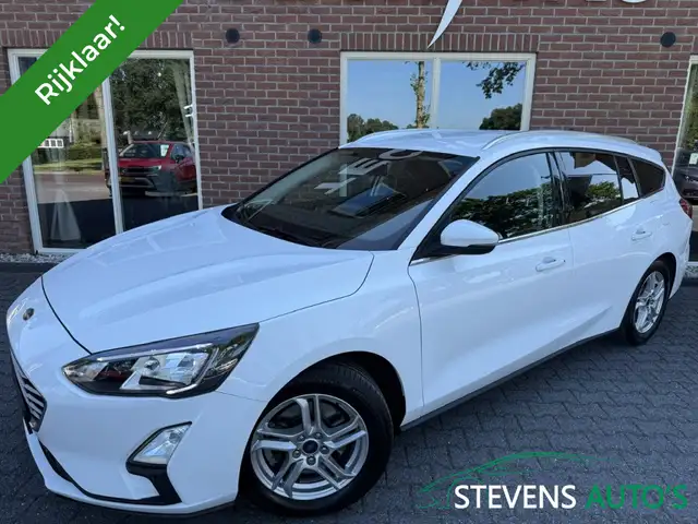 2022 Ford Focus in White for sale
