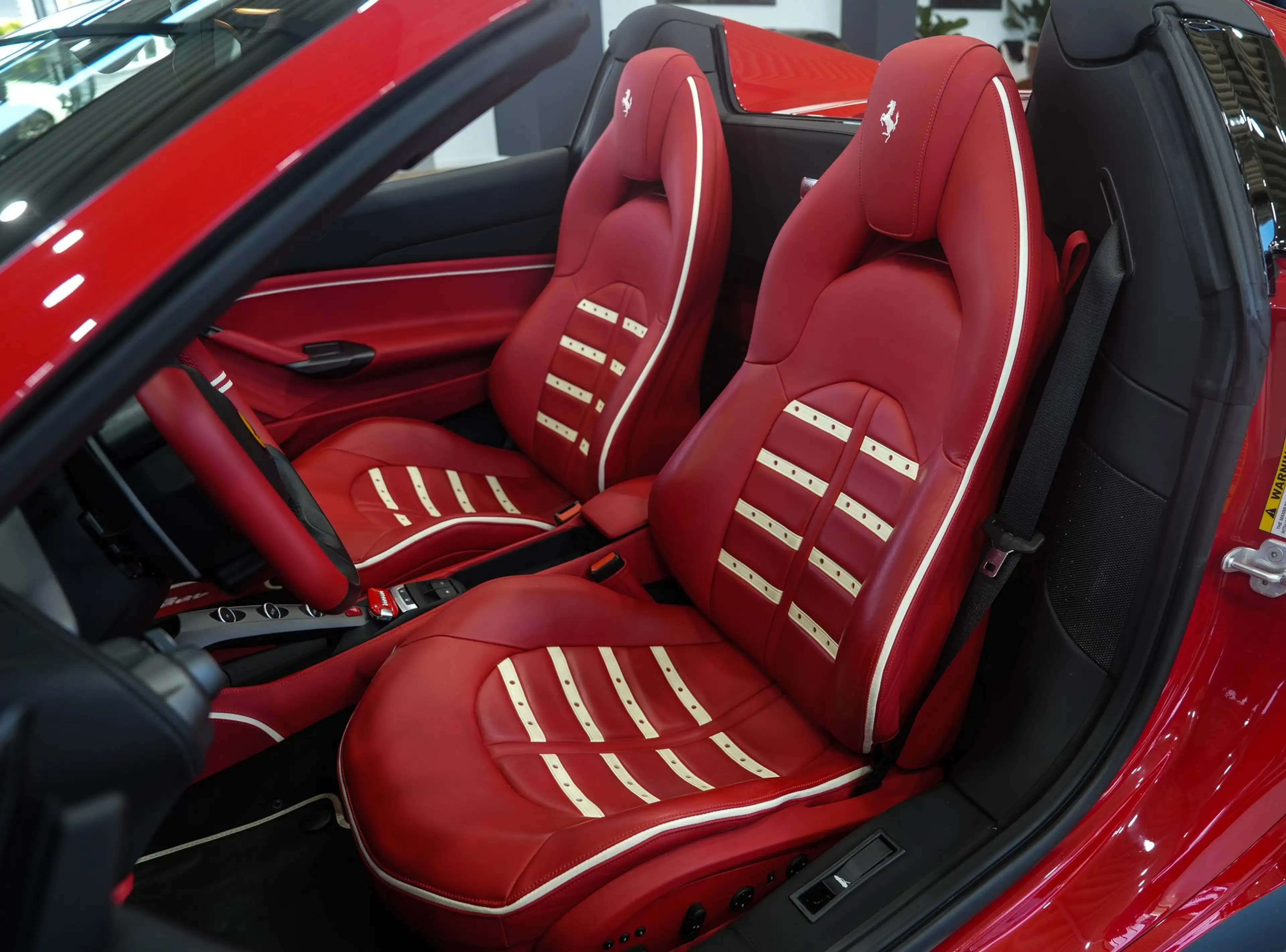Ferrari 488 Spider*TAILOR-MADE*LIFT*KERAMIK*ROSSO-CORSA* — photo 10
