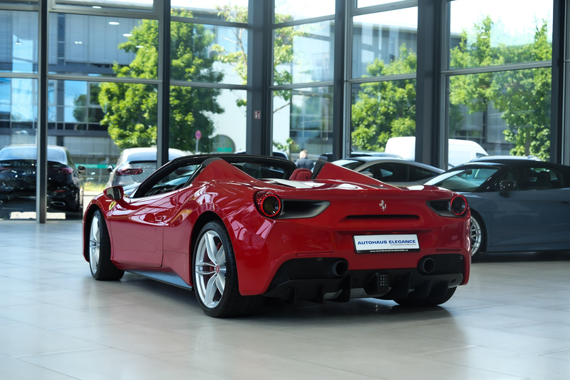 Ferrari 488 Spider*TAILOR-MADE*LIFT*KERAMIK*ROSSO-CORSA* — photo 9