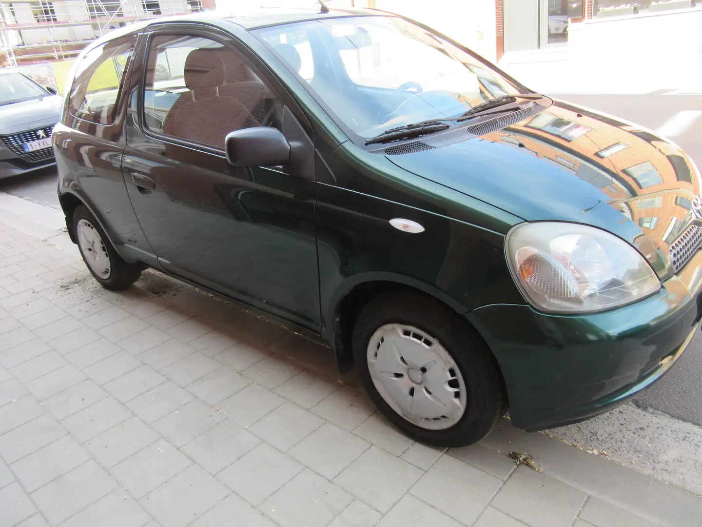 Toyota Yaris Yaris 1.0 Free-Tronic linea luna - 2