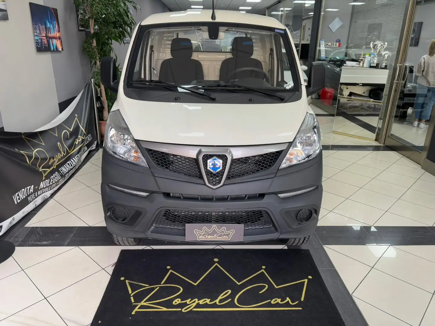 Piaggio Porter NP6 LPG bijela - 2