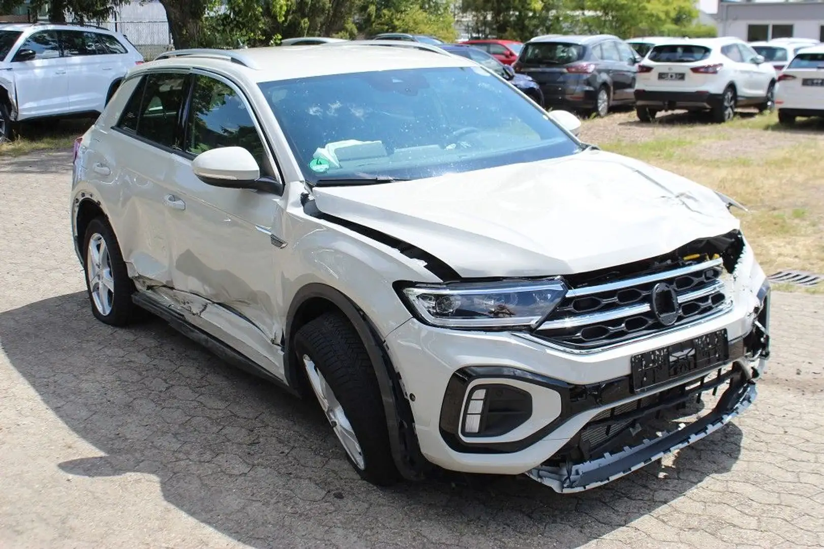 Volkswagen T-Roc 1.0 TSI R-Line ACC LED Alu Grau - 2