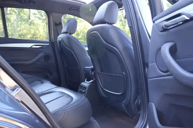 BMW X1 view 13