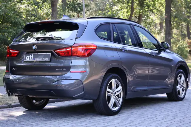 BMW X1 view 7