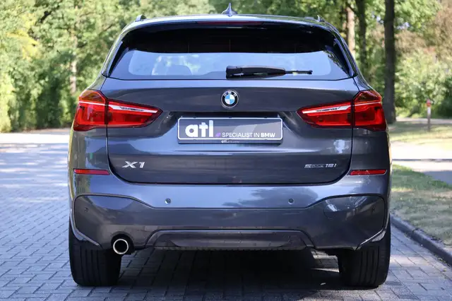 BMW X1 view 5