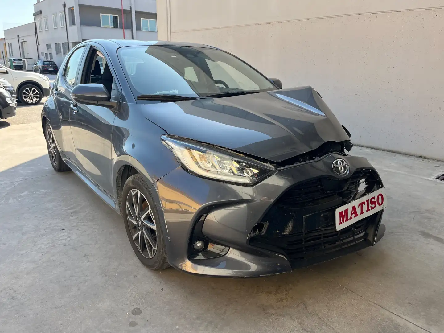 Toyota Yaris 1.0 5 porte Trend Grey - 1