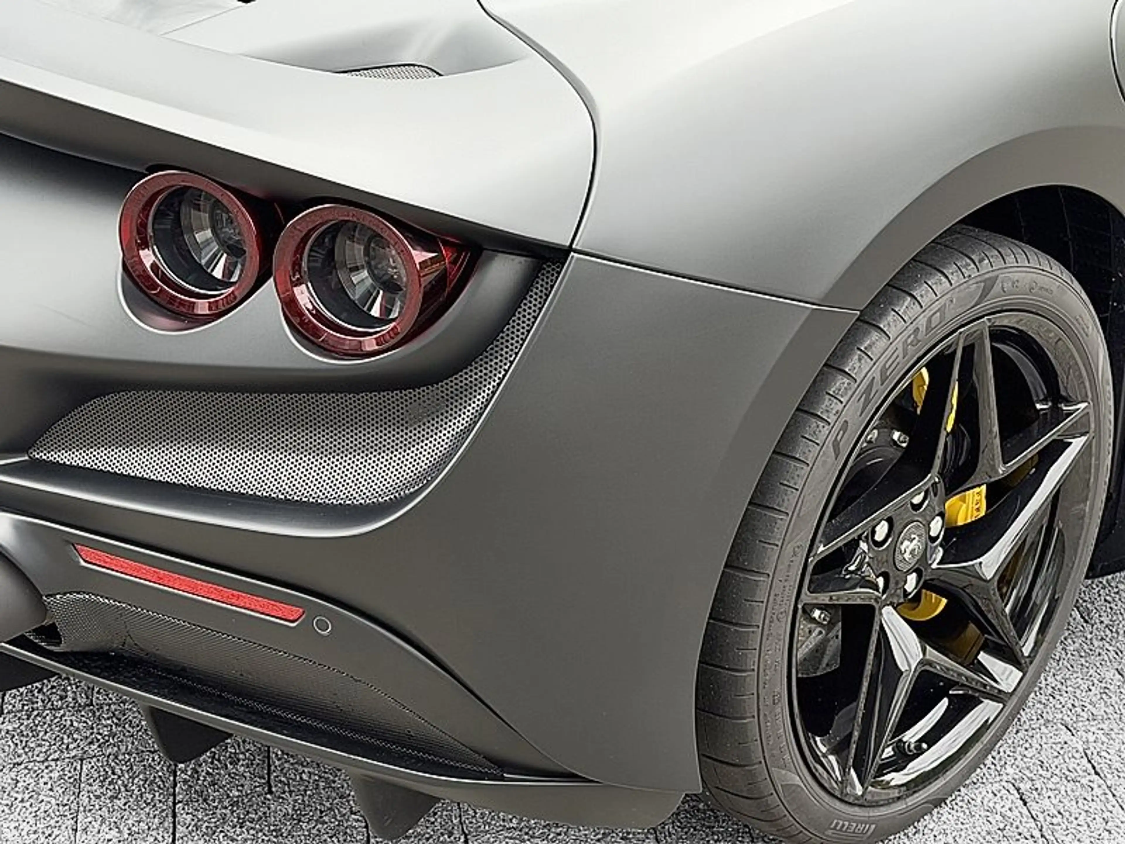 Ferrari F8 *PPF satin*Lift*Daytona Style* — photo 9