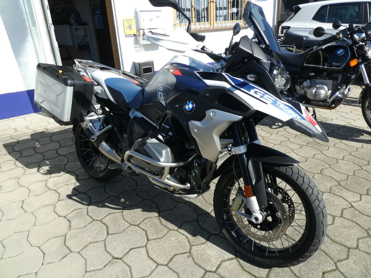 BMW R 1250 GS Trophy werksbis 4/26 Albastru - 1