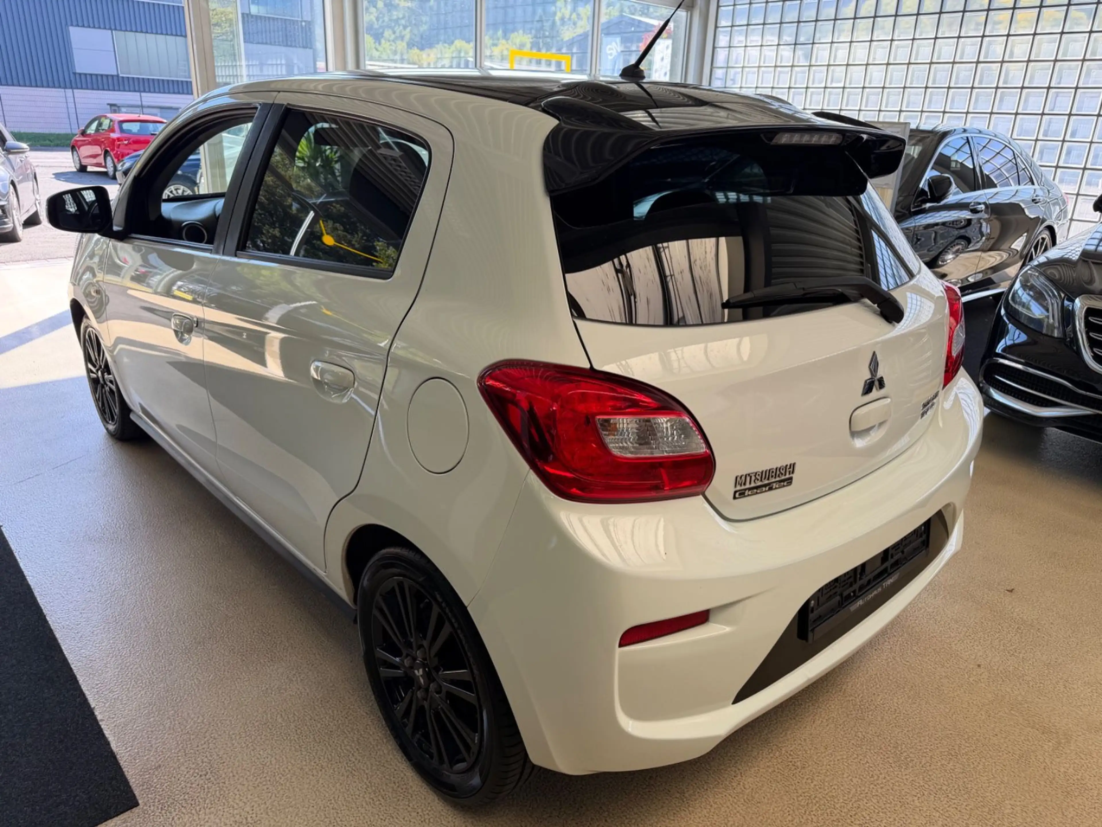 Mitsubishi Space Star Diamant Edition+ — photo 4