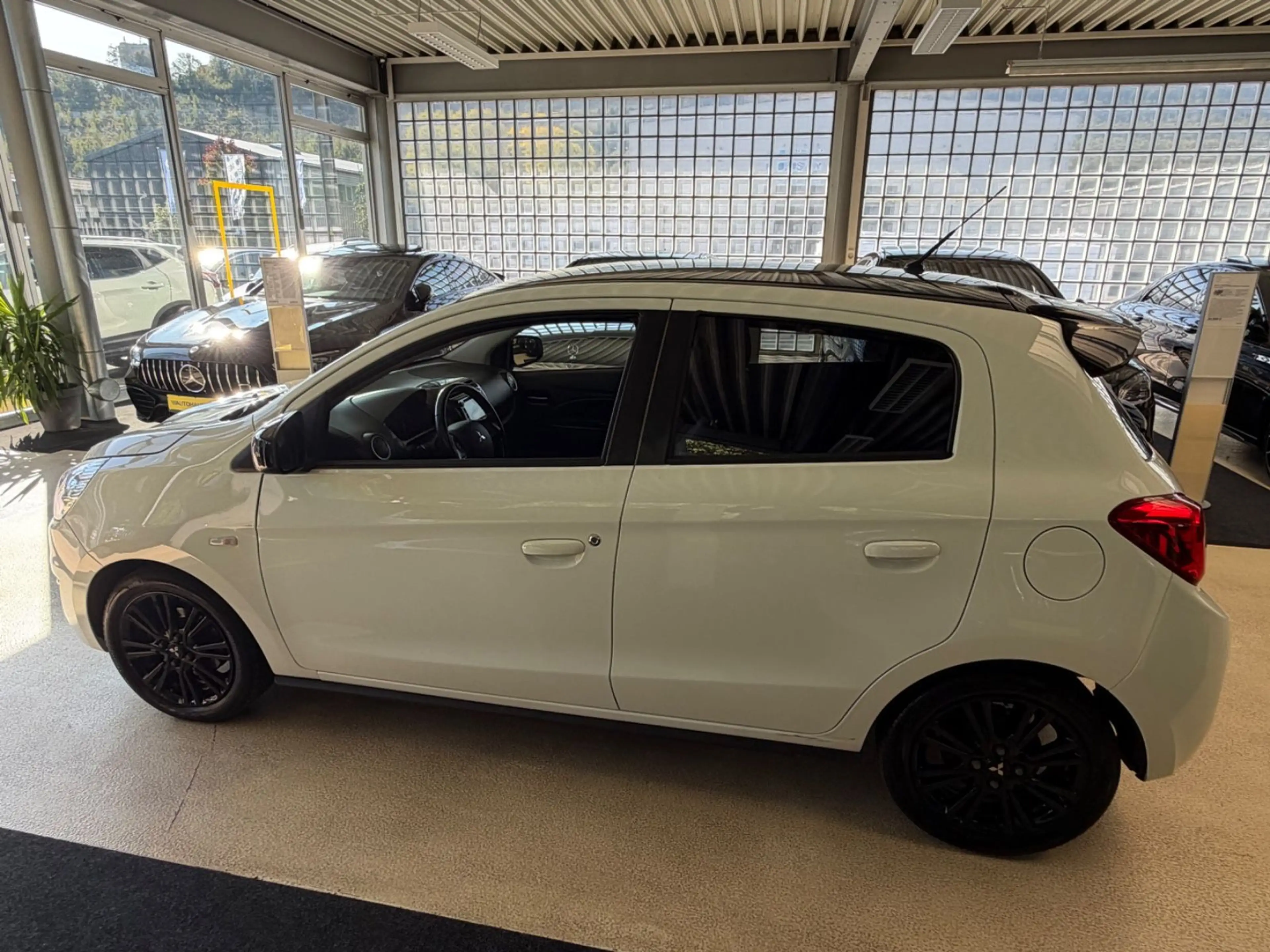 Mitsubishi Space Star Diamant Edition+ — photo 2