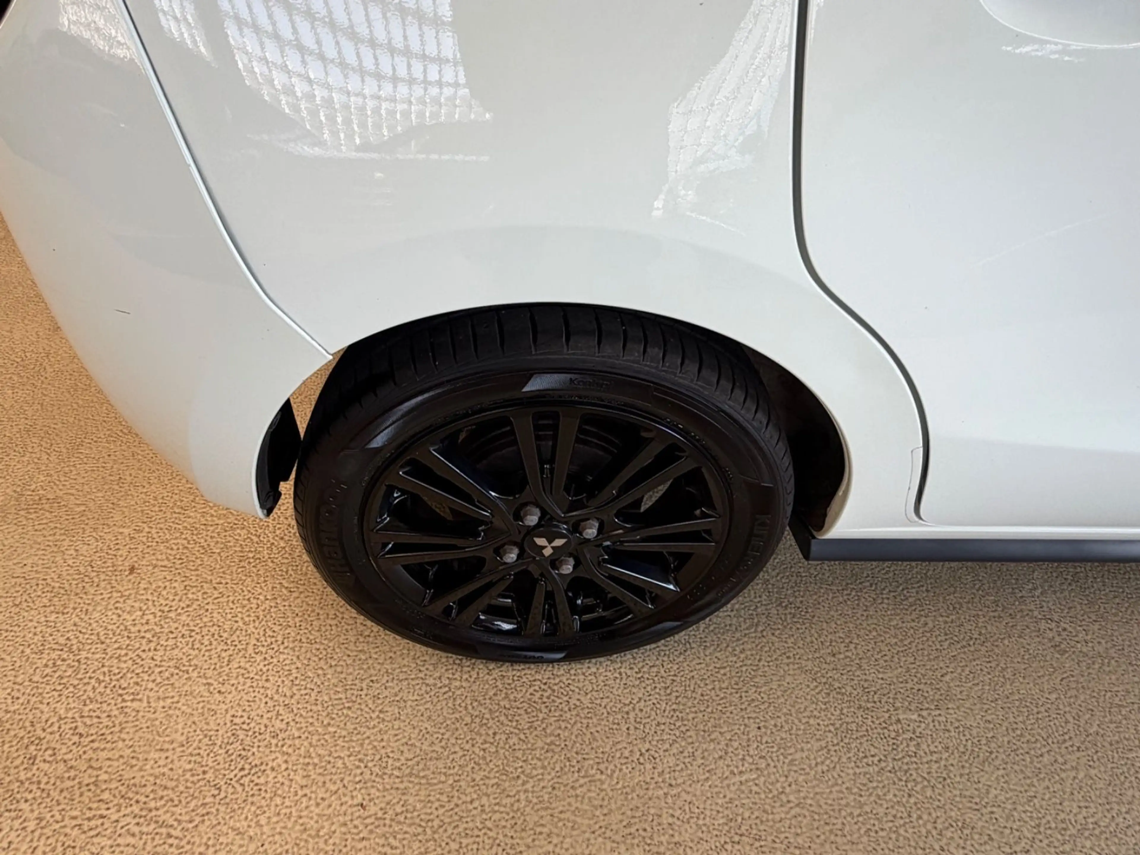 Mitsubishi Space Star Diamant Edition+ — photo 14