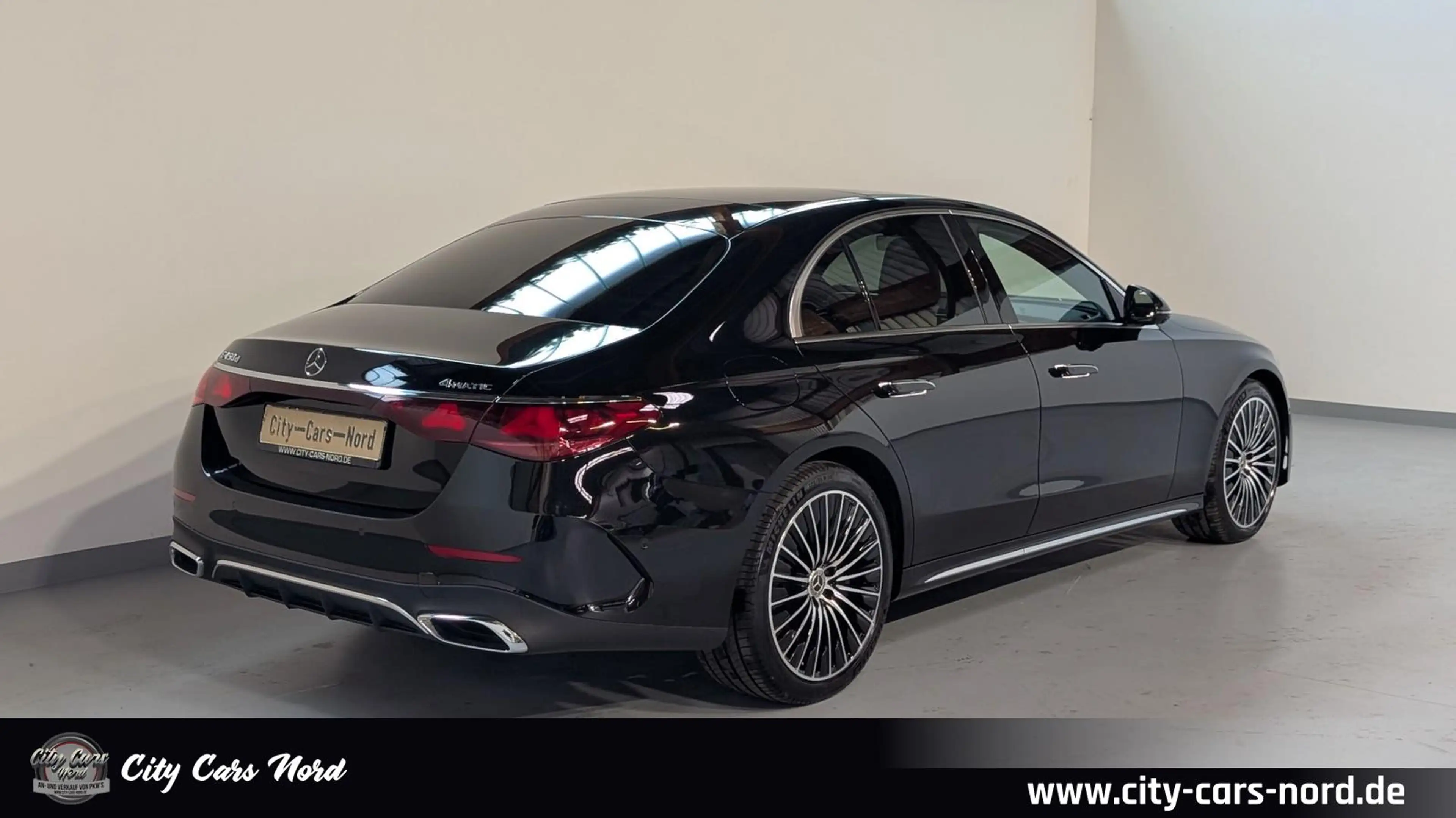 Mercedes-Benz E 450 d 4Matic AMG HUD+LED+PANO+BURM+360°+DTR+ — photo 5