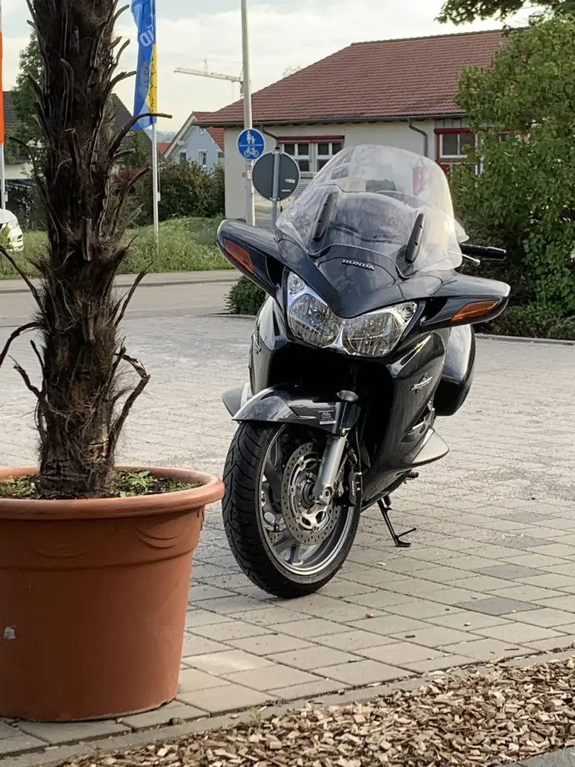 Honda ST 1300 Pan European Green - 2