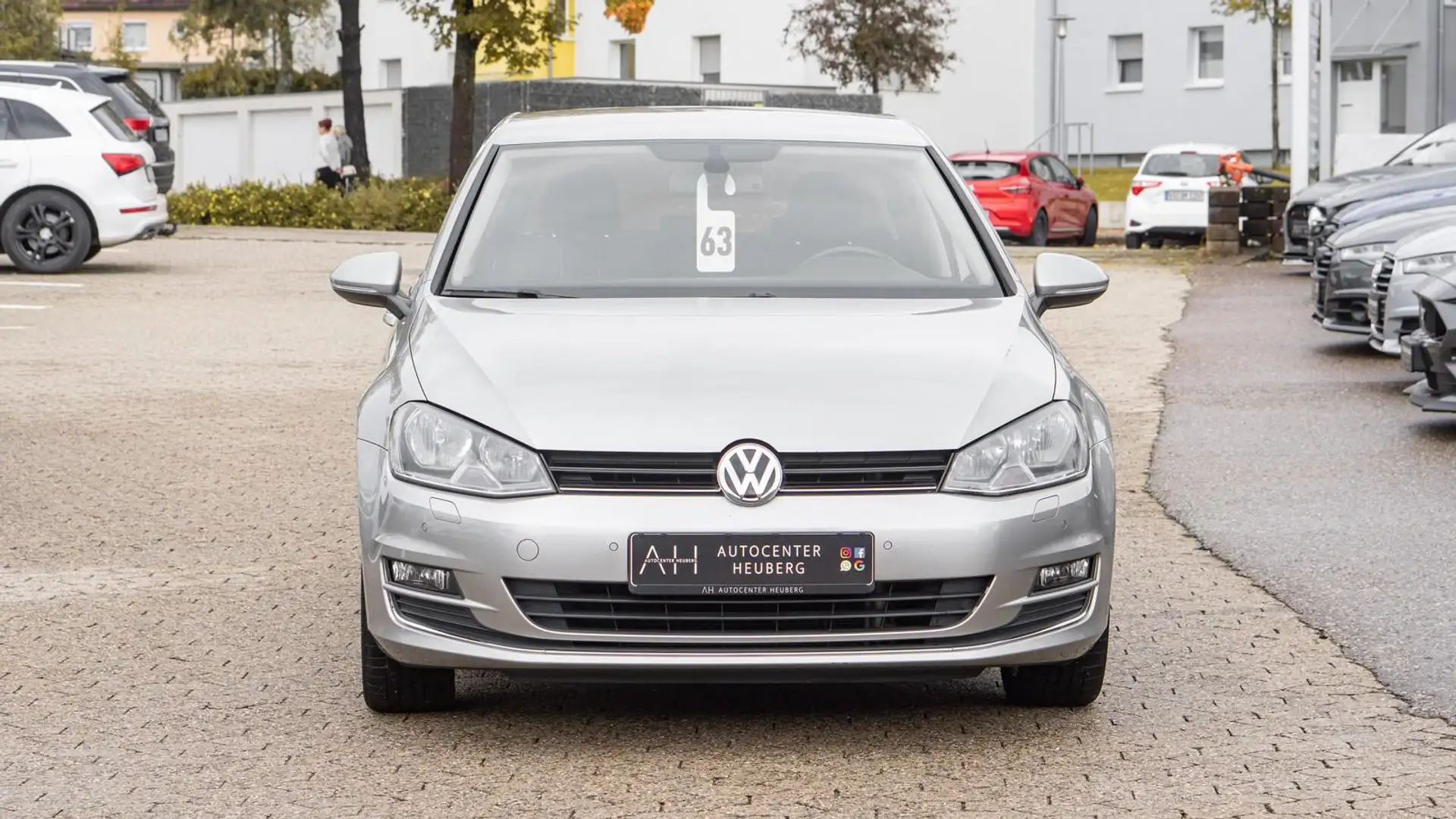 Volkswagen Golf VII 1.6 TDI *TÜV 07.2026*PDC*SHZ*TEMPOMAT* Silber - 2