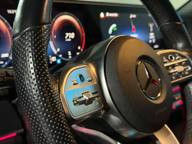 Mercedes-Benz Gle view 21