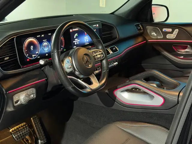 Mercedes-Benz Gle view 19