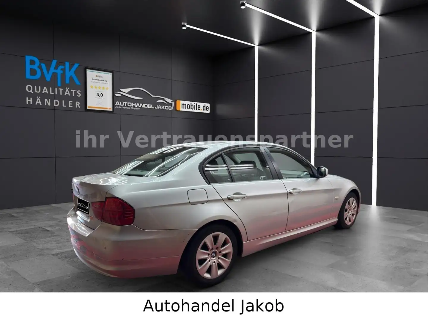 BMW 318 i/Lim/Super Ausstattung/TÜV_SERVICE_NEU! Silber - 2