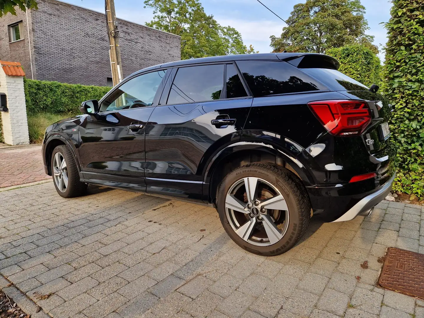 Audi Q2 30 TFSI Sport | S line | LED | Navi | Leder | PDC Noir - 2