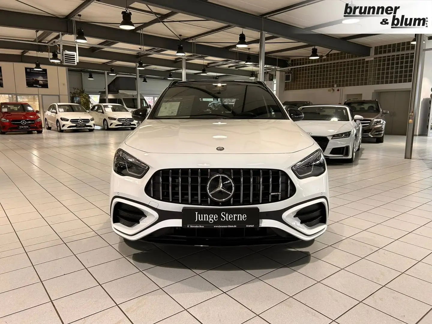Mercedes-Benz GLA 35 AMG GLA 35 4M Premium,Panodach,Night,Multi LED,Sound Blanco - 2