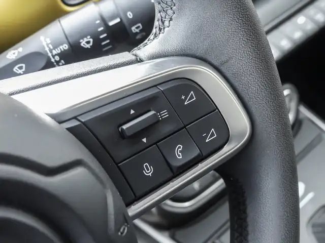 Jeep Avenger view 13