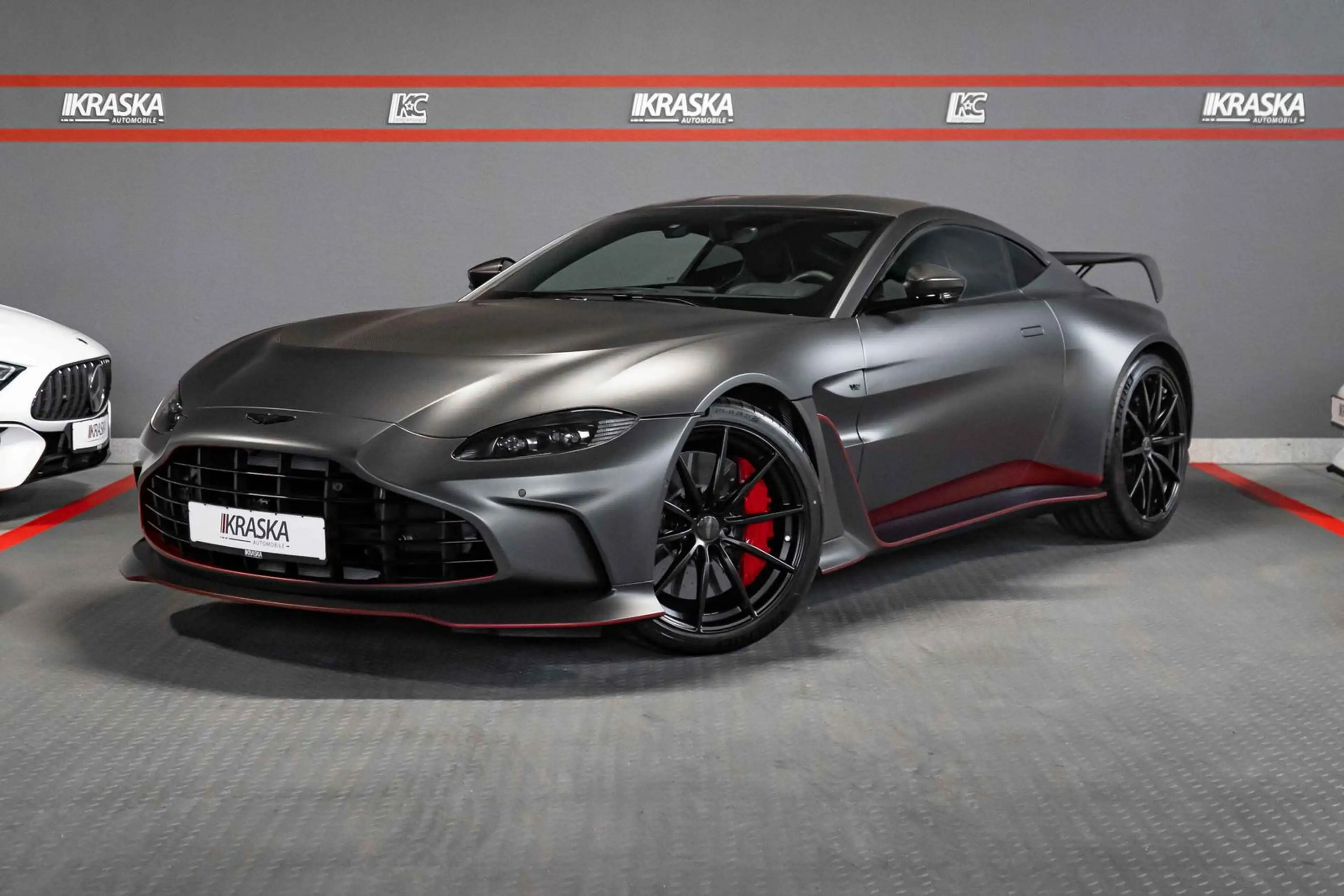 Aston Martin Coupe Q Carbon Performance 1 of 333
