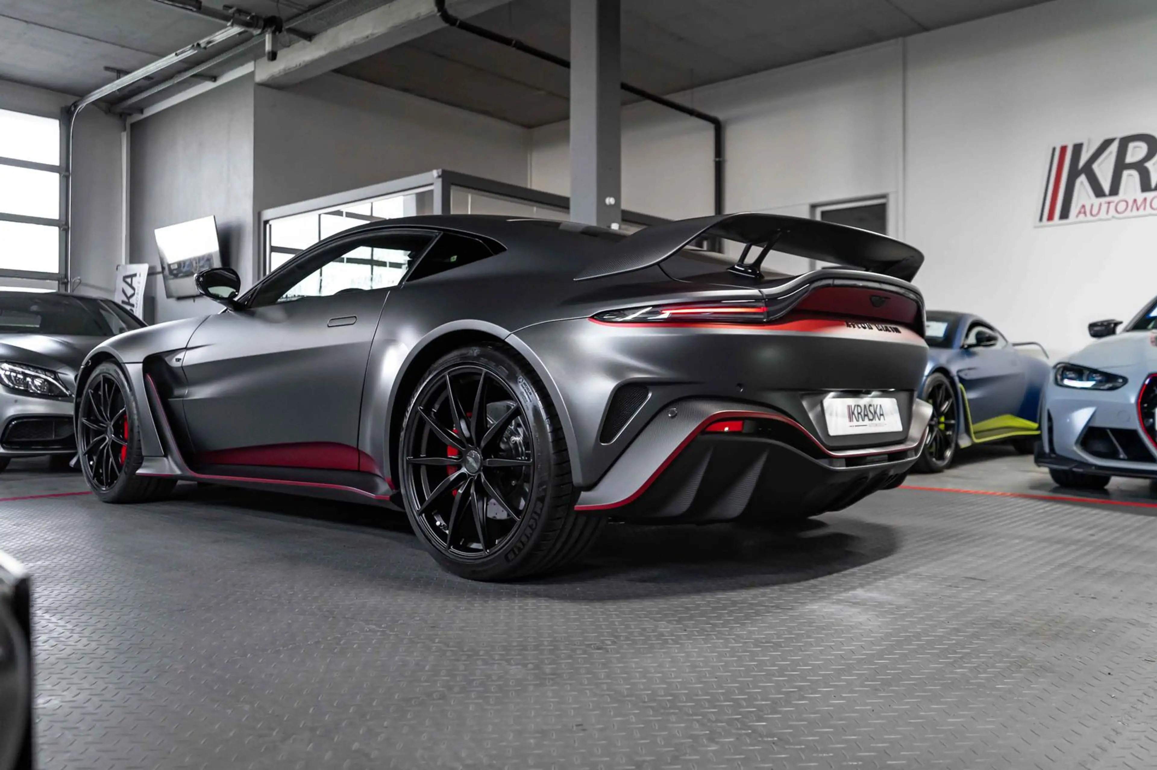 Aston Martin Coupe Q Carbon Performance 1 of 333 — photo 12