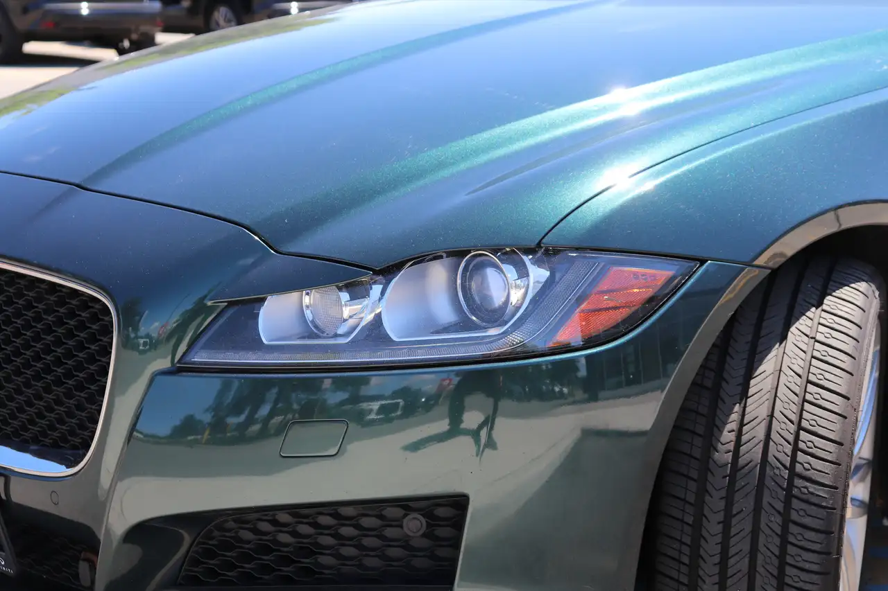 Jaguar XF fotografie Jaguar XF