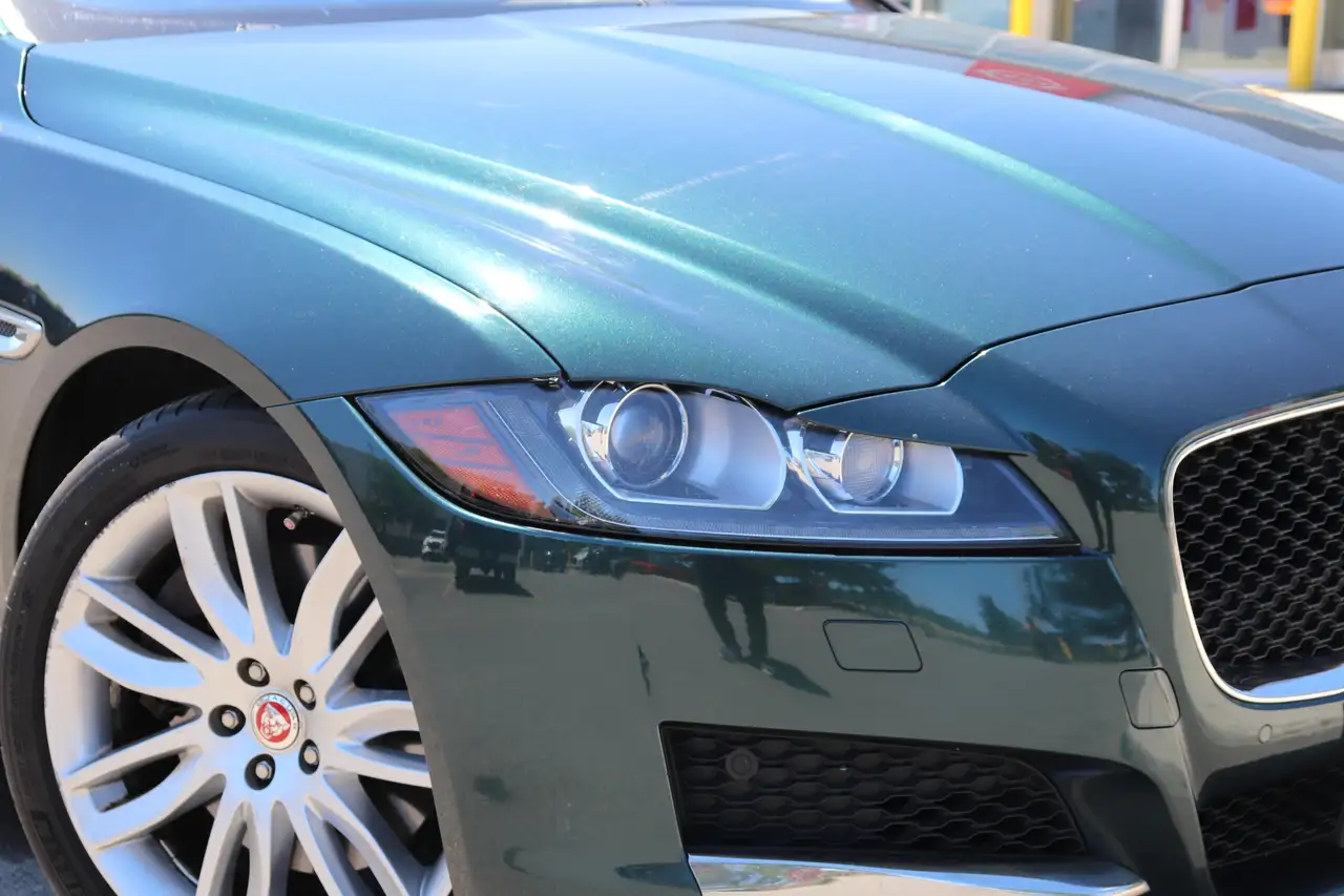 Jaguar XF fotografie Jaguar XF
