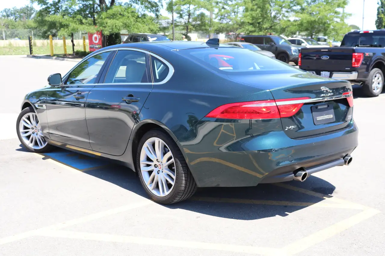 Jaguar XF fotografie Jaguar XF