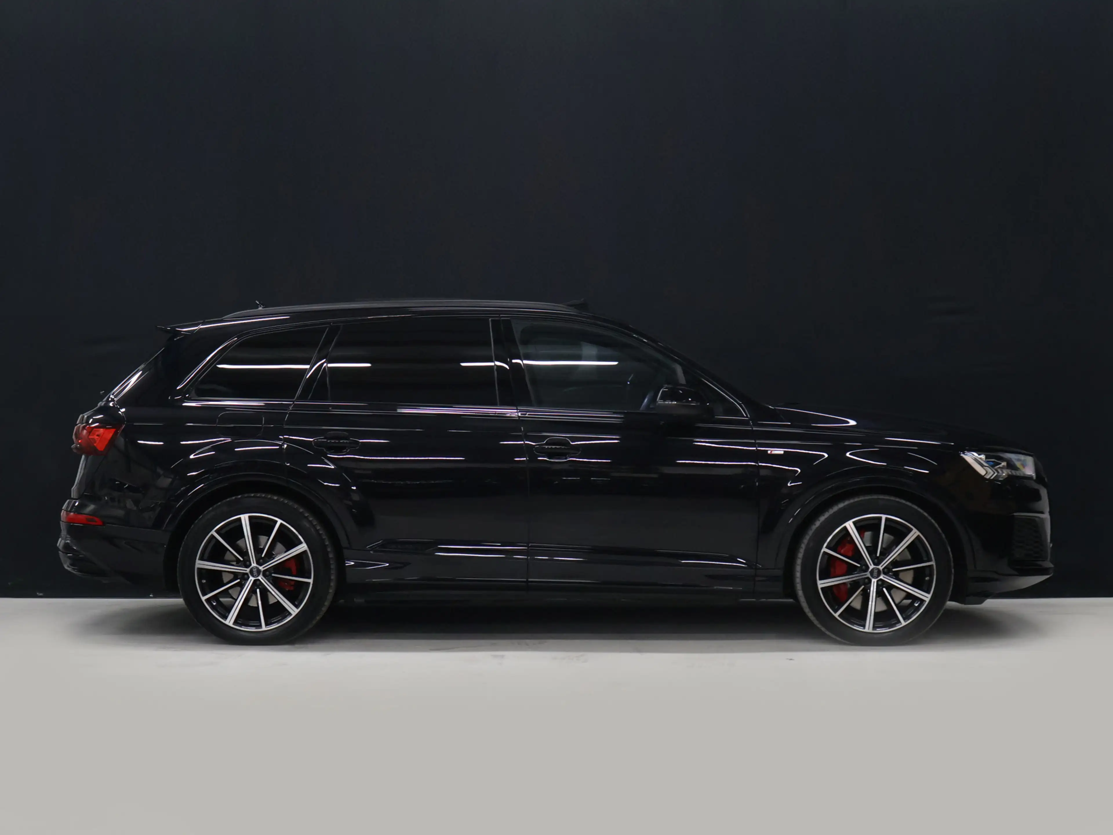 Audi Q7 60 TFSI e quattro Competition S line [TREKHAAK, SC — photo 9
