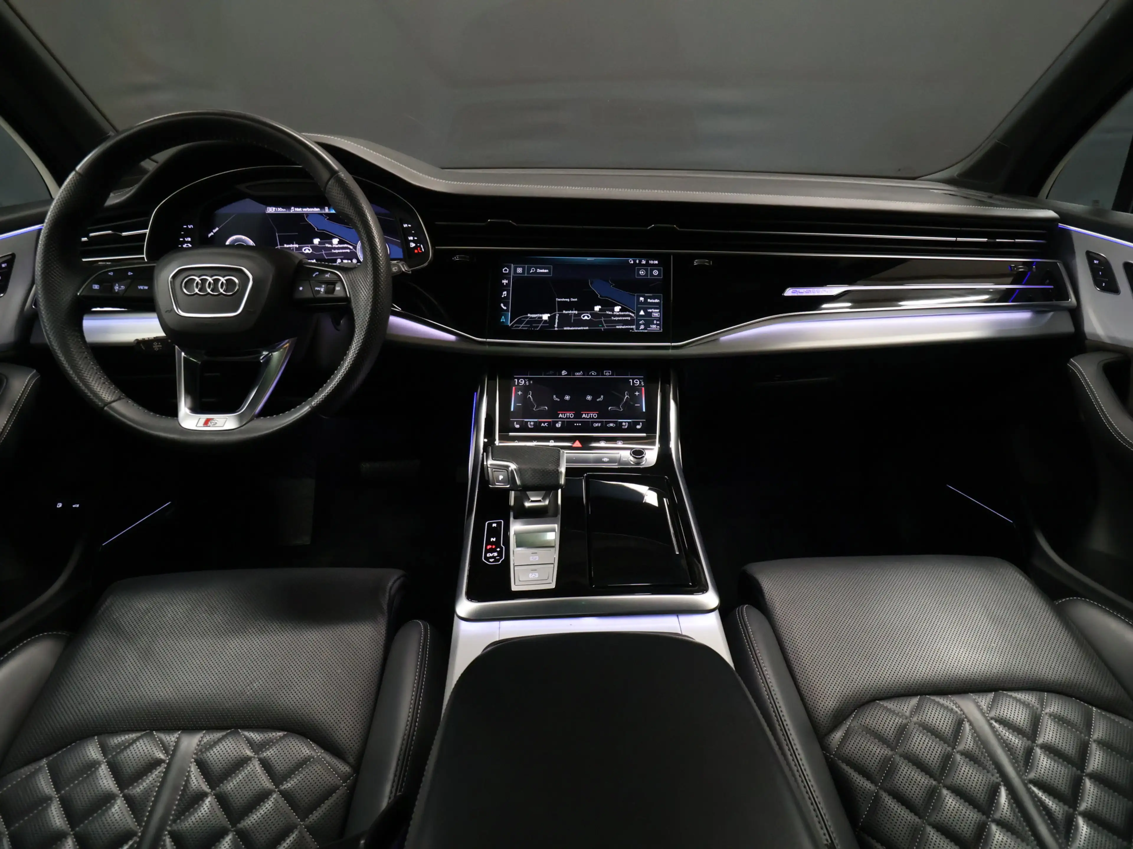 Audi Q7 60 TFSI e quattro Competition S line [TREKHAAK, SC — photo 5