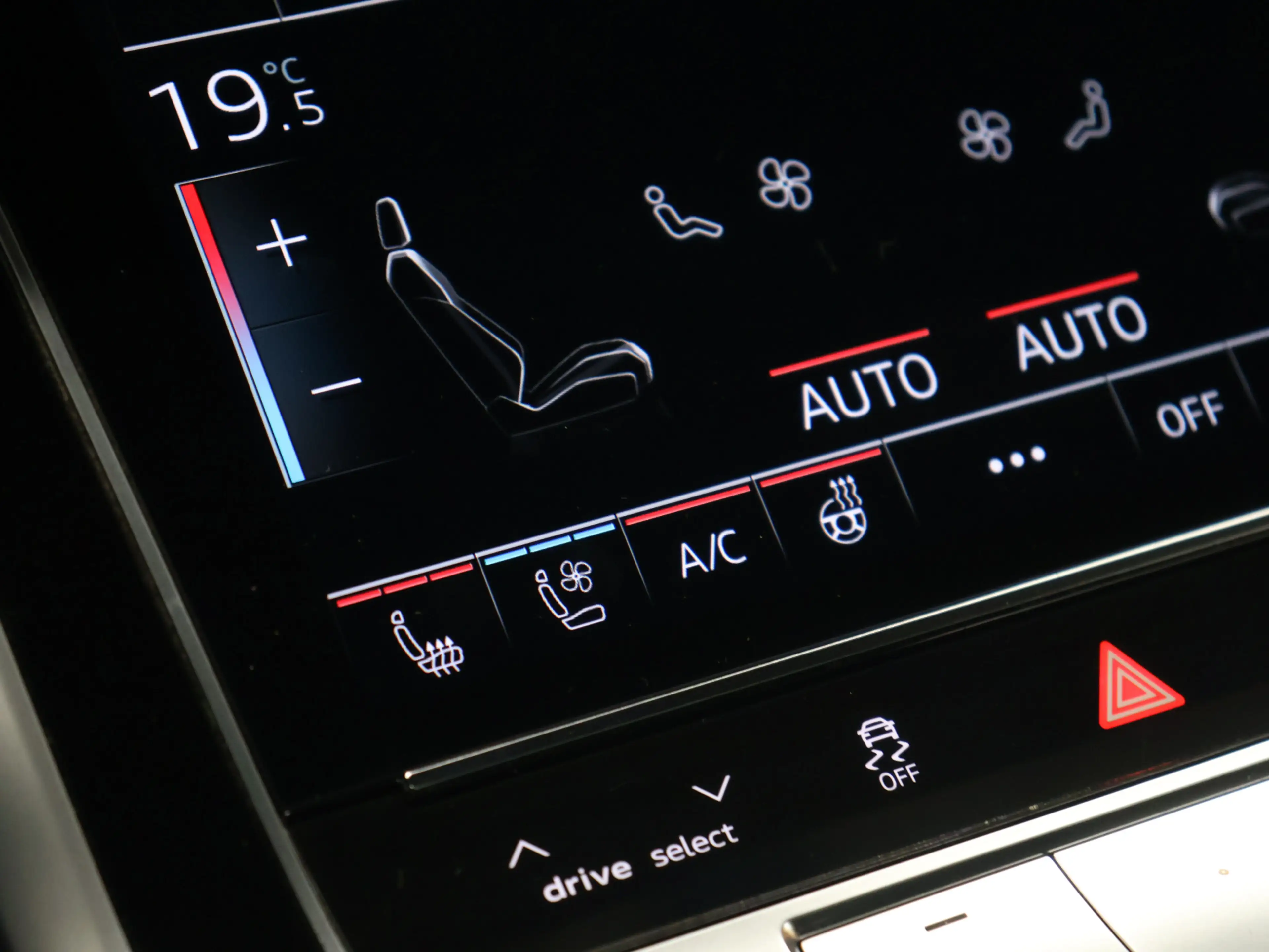 Audi Q7 60 TFSI e quattro Competition S line [TREKHAAK, SC — photo 12