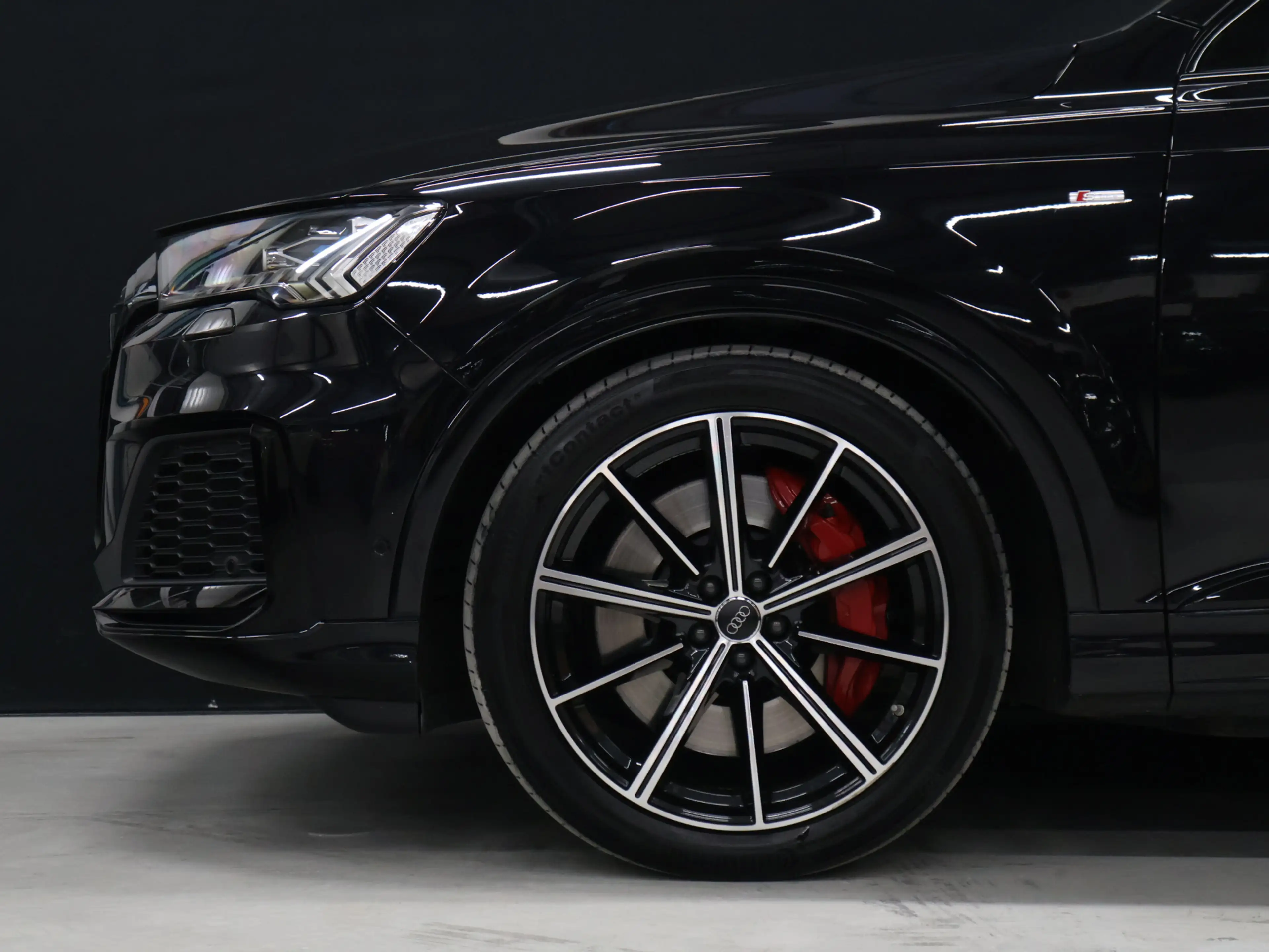 Audi Q7 60 TFSI e quattro Competition S line [TREKHAAK, SC — photo 3