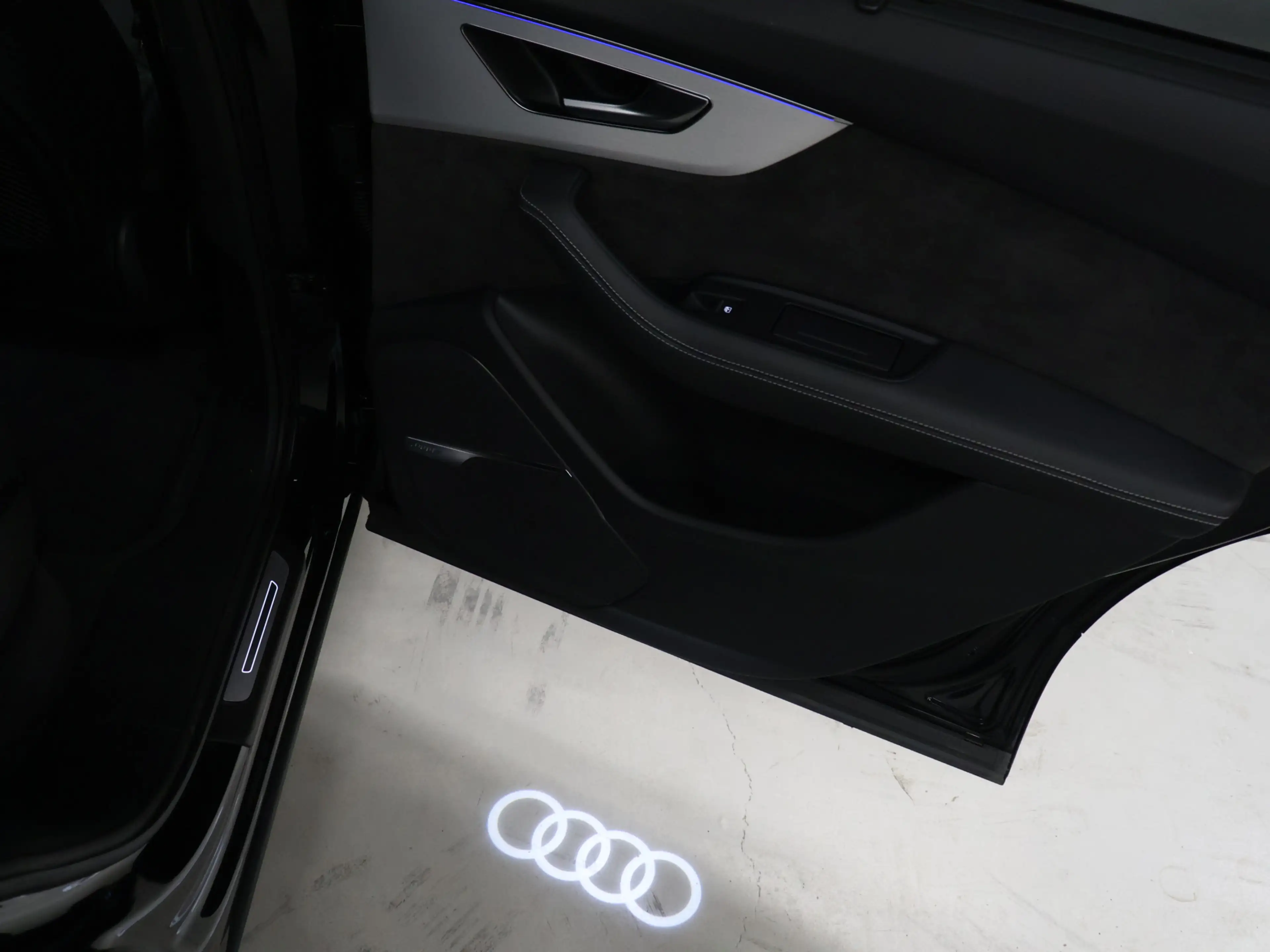 Audi Q7 60 TFSI e quattro Competition S line [TREKHAAK, SC — photo 30