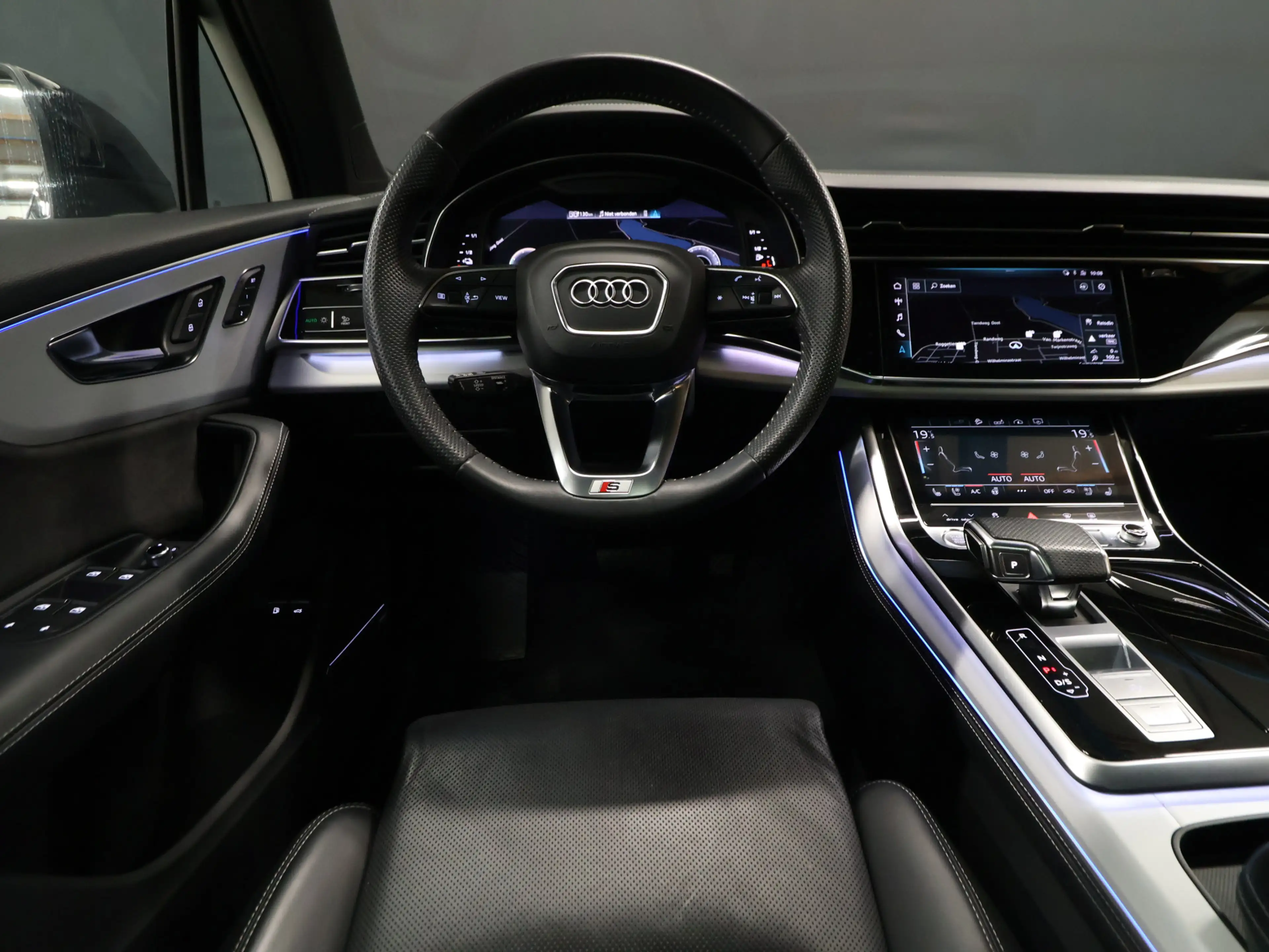 Audi Q7 60 TFSI e quattro Competition S line [TREKHAAK, SC — photo 10