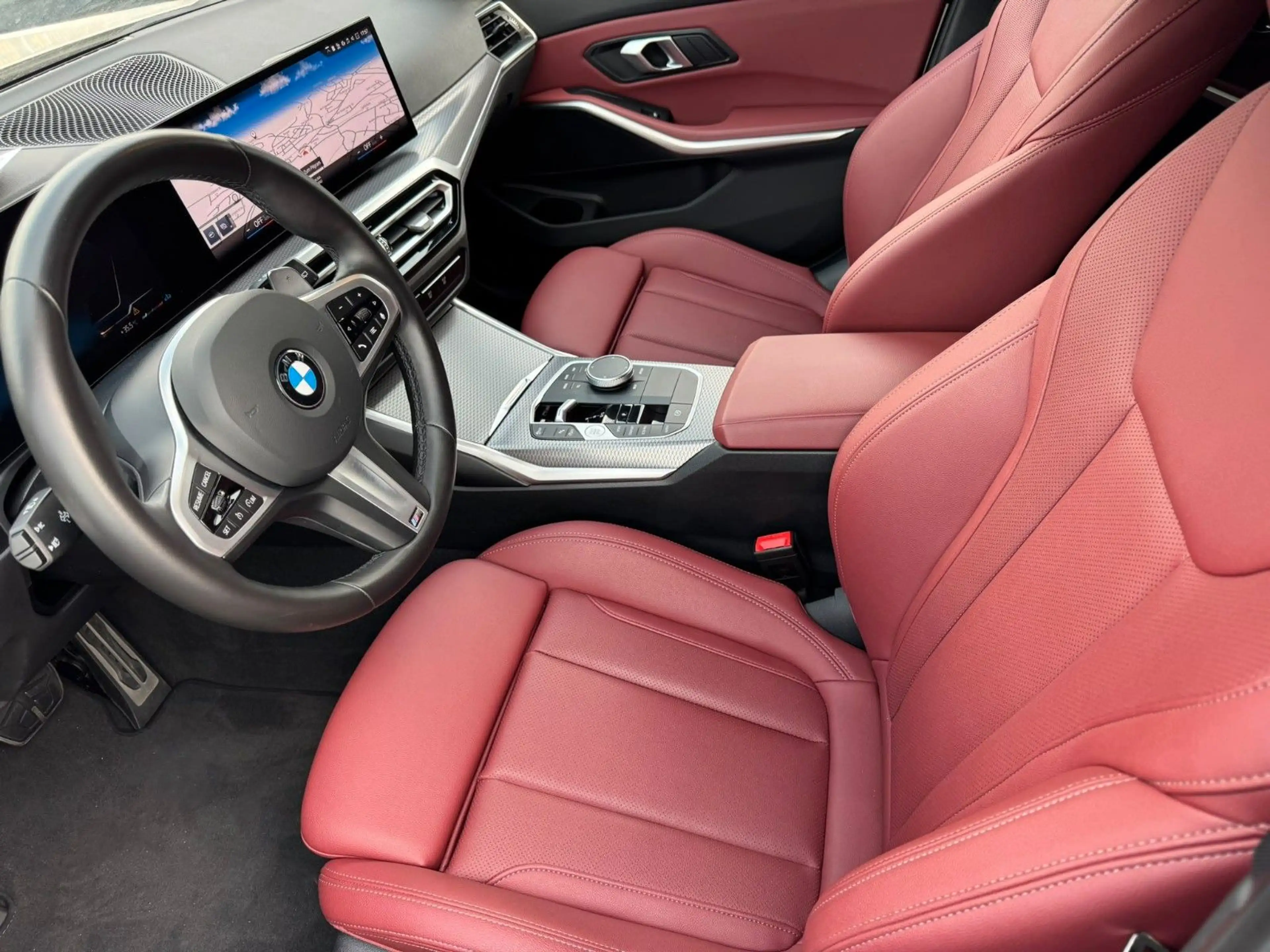 BMW 318 i Aut. Touring M SPORT /PanoDach/Leder-Rot — photo 12