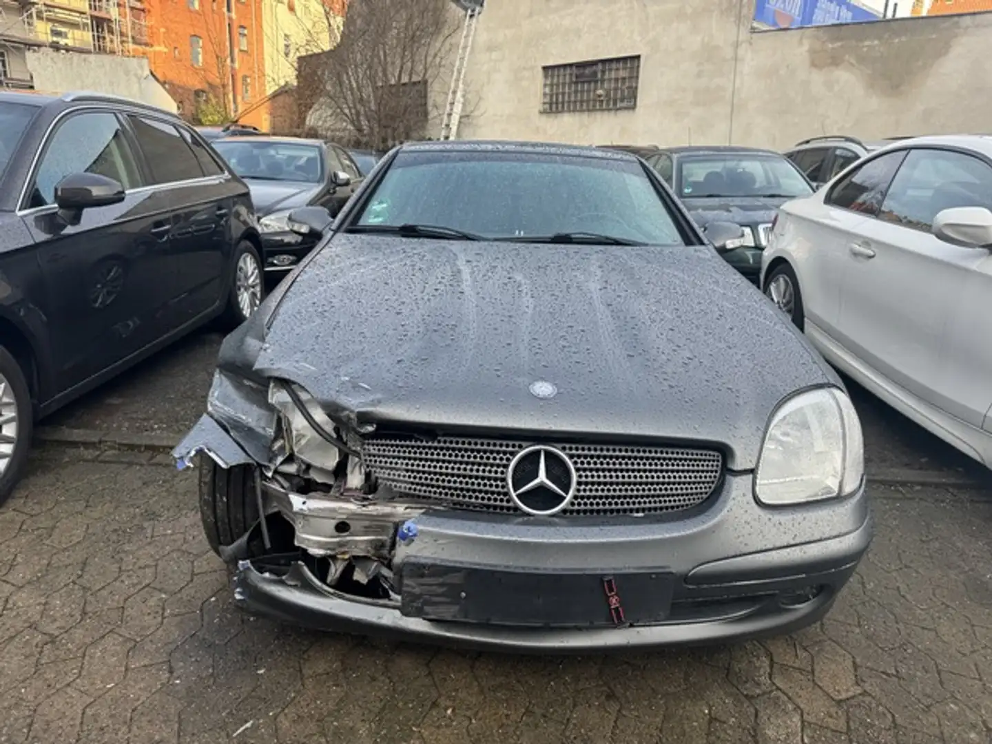 Mercedes-Benz SLK 200 Kompressor Auto Leder Unfall Grau - 2