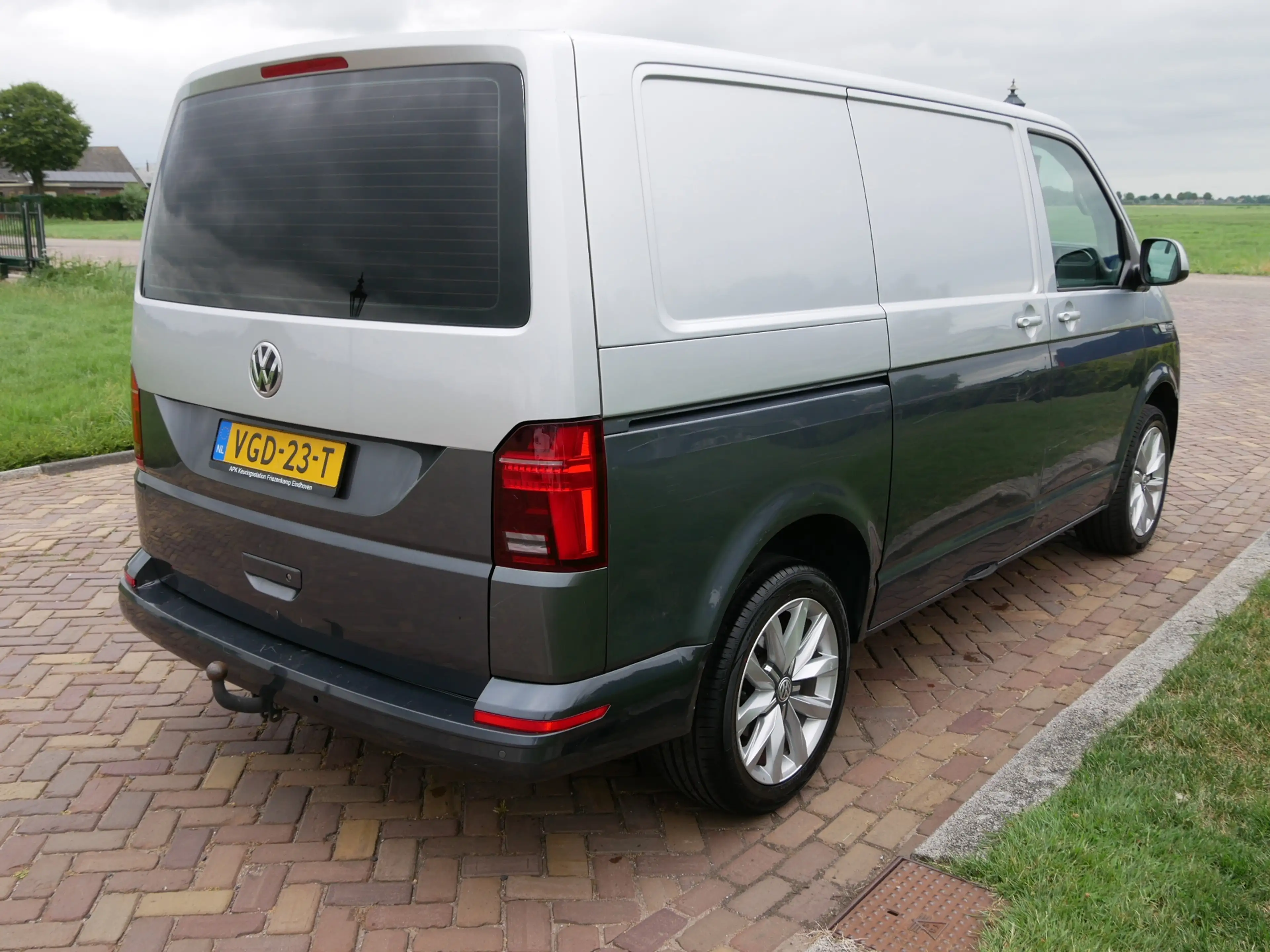 Volkswagen Transporter 2.0 TDI L1H1 146kW 4Motion Bulli DSG | AC | NAVI | — photo 9