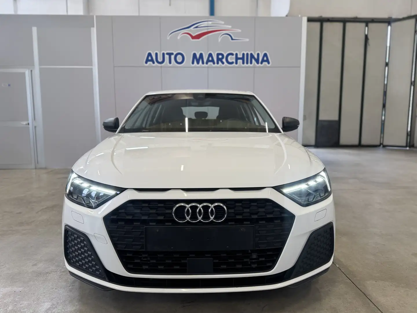 Audi A1 1.0 tfsi 110cv SOLO 40 MILA KM Bianco - 2