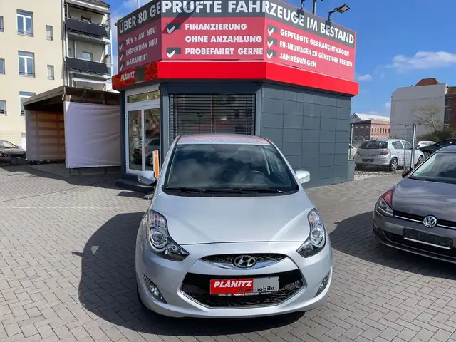 Hyundai iX20 Comfort/Bluetooth/Sitzheizung/Navi/PDC/Regensensor