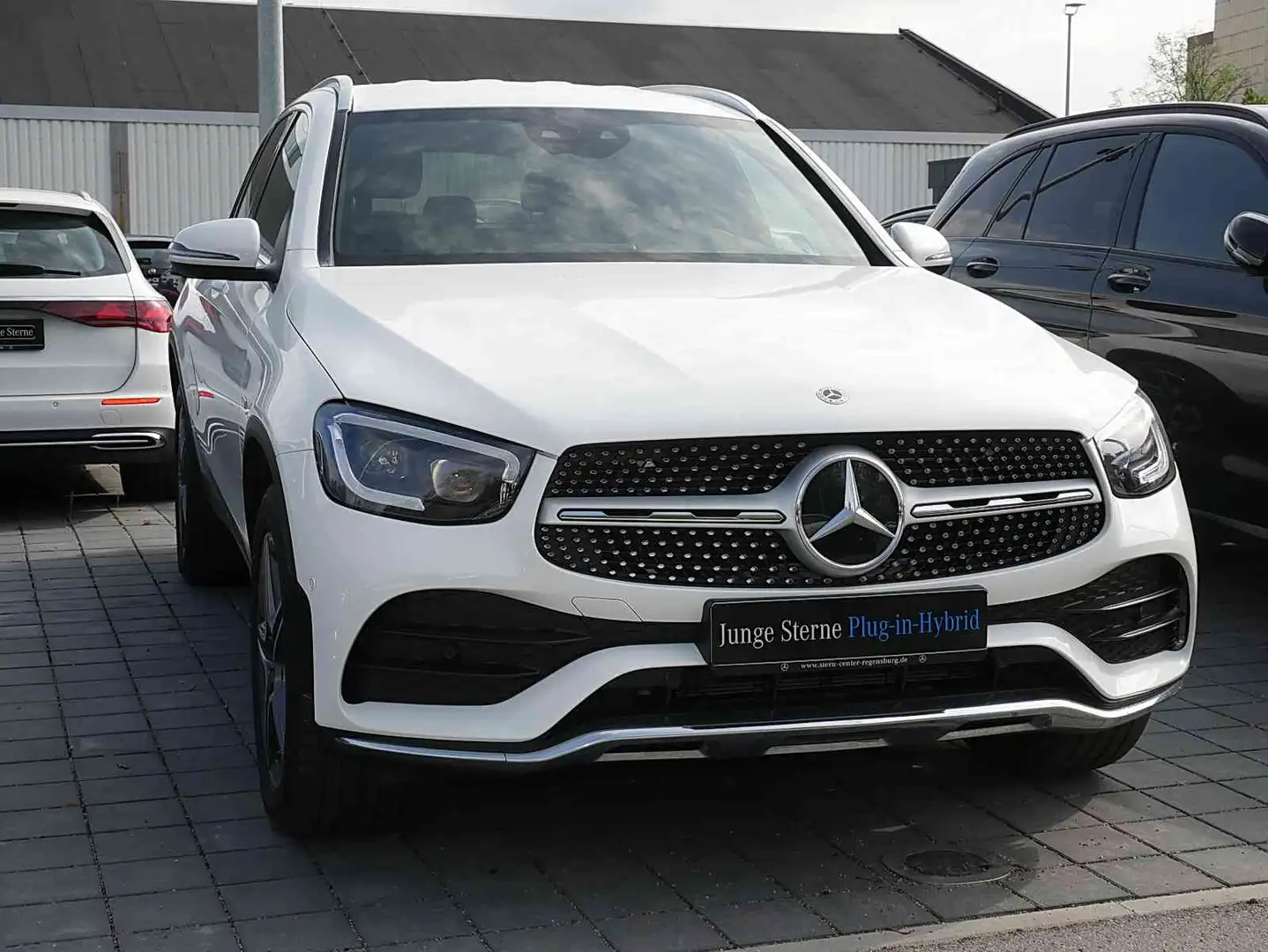 Mercedes-Benz GLC 300 e 4M+AMG+AHK+MULTIBEAM+KAM+Volldigital++ Wit - 2