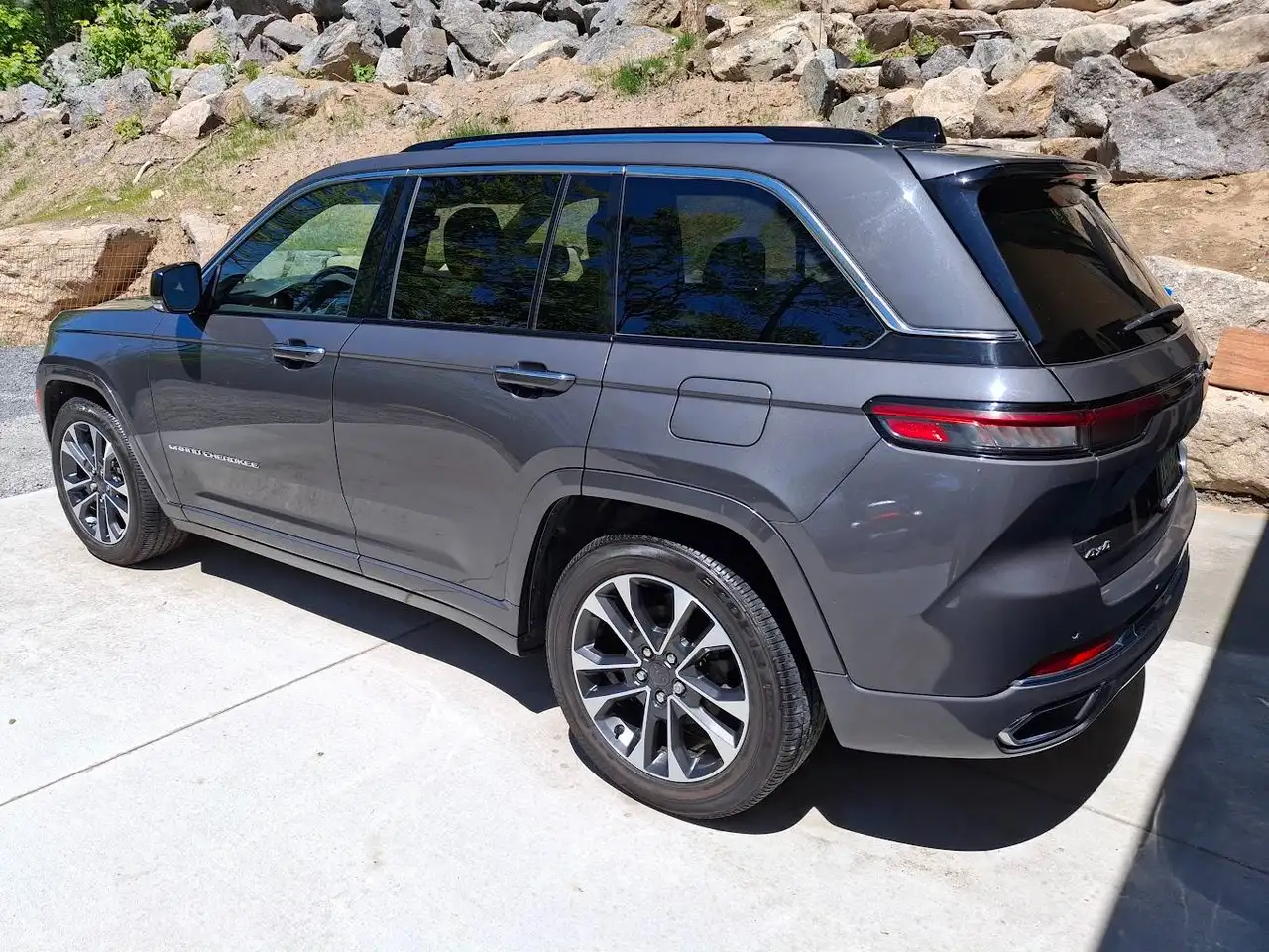 Jeep Grand Cherokee снимка Jeep Grand Cherokee