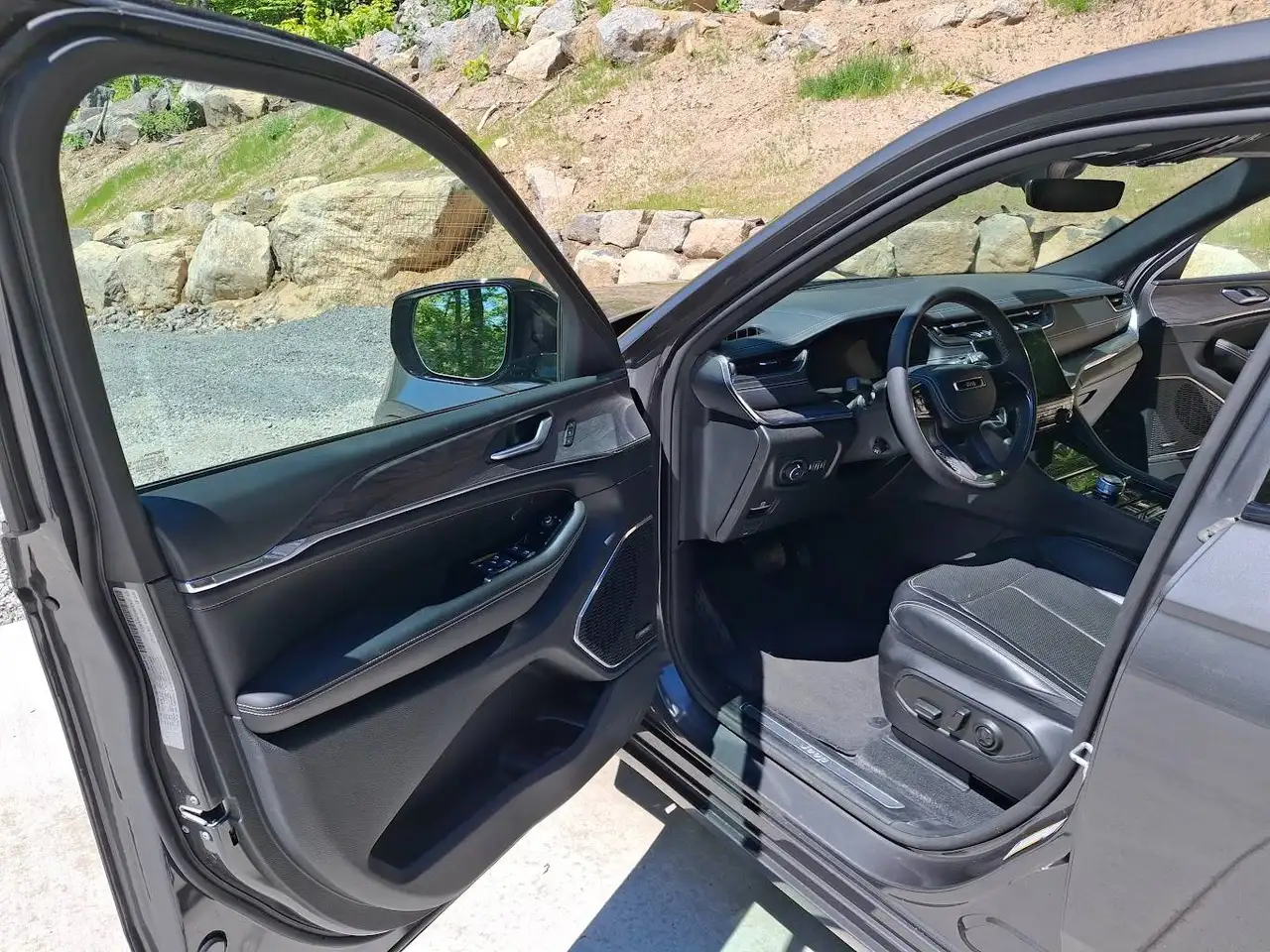 Jeep Grand Cherokee снимка Jeep Grand Cherokee