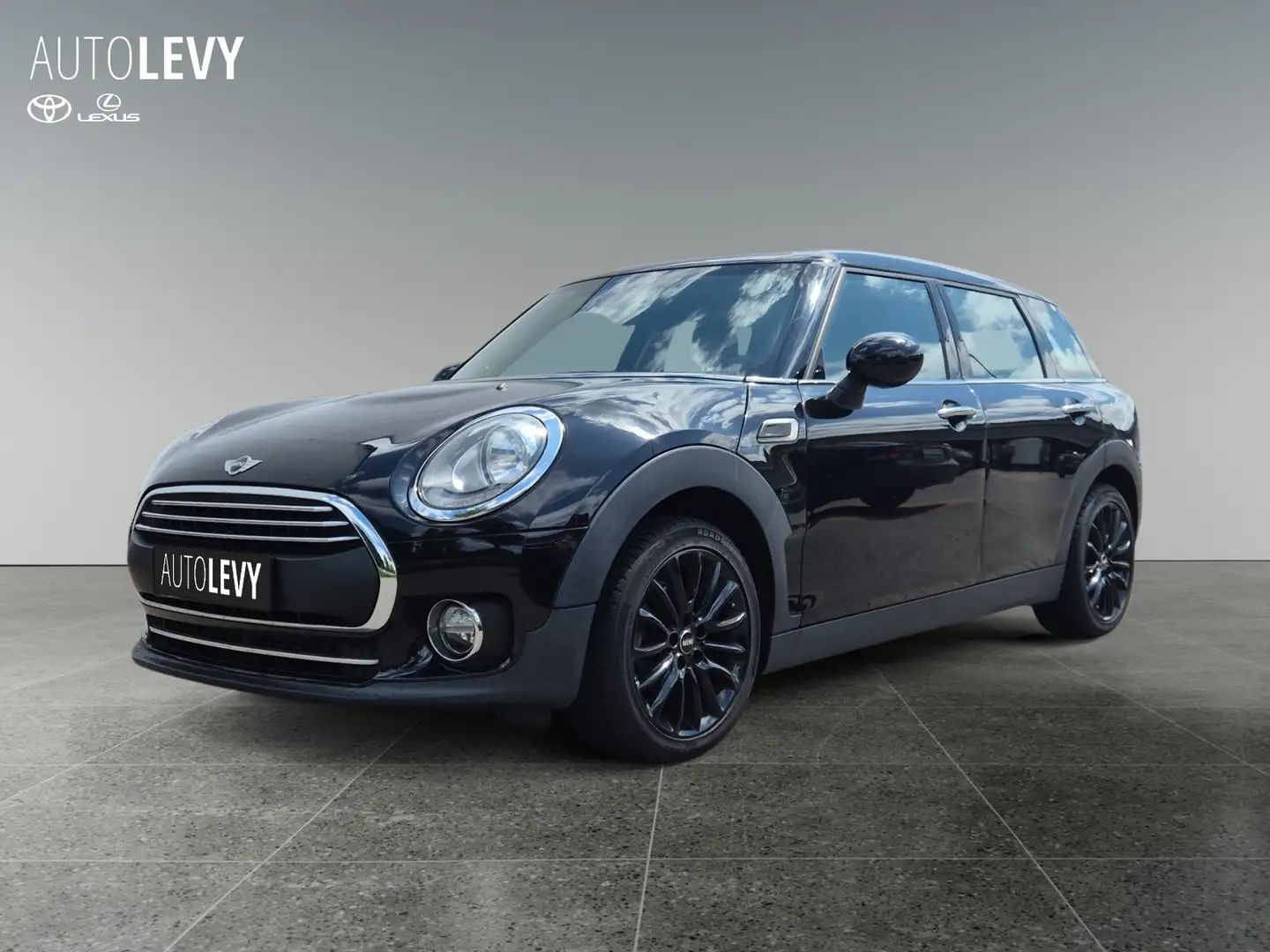 MINI One Clubman Clubmann 1.5 One *Navi*PDC*Allwetterreifen Schwarz - 2